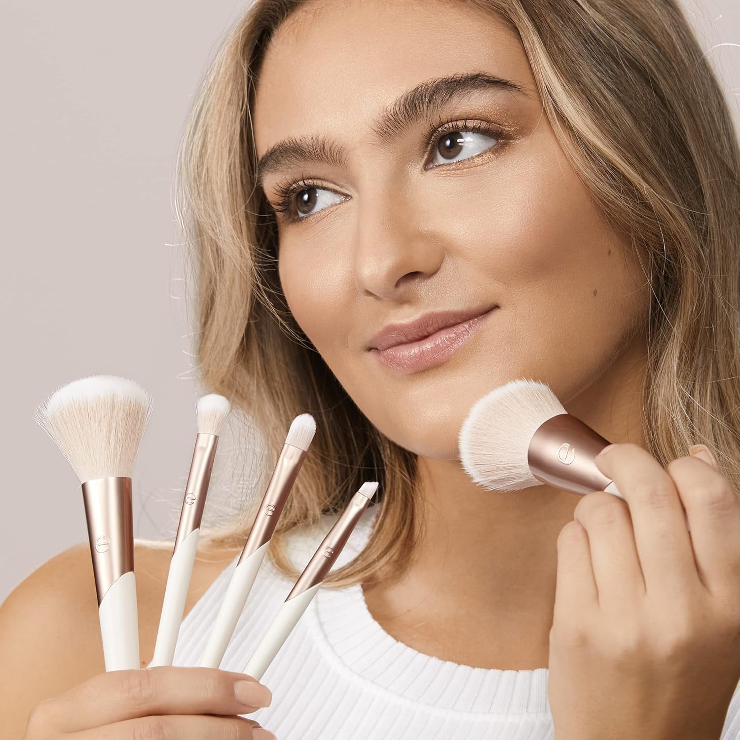 Luxe Professional Face Makeup & Foundation Brush Set, Premium Brush Kit for Face, Cheek, & Eye Makeup, Synthetic Makeup Brushes, Vegan & Cruelty-Free, 5 Piece Set